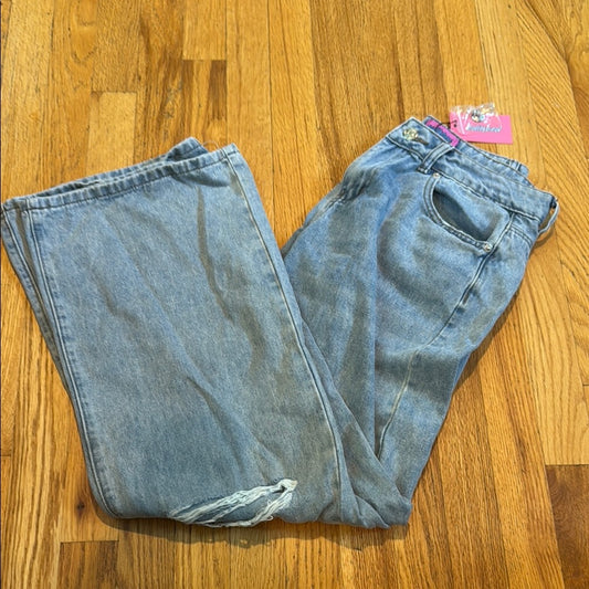 NWT Edikted Blue Denim Jeans With Rips On Knees Women’s Small