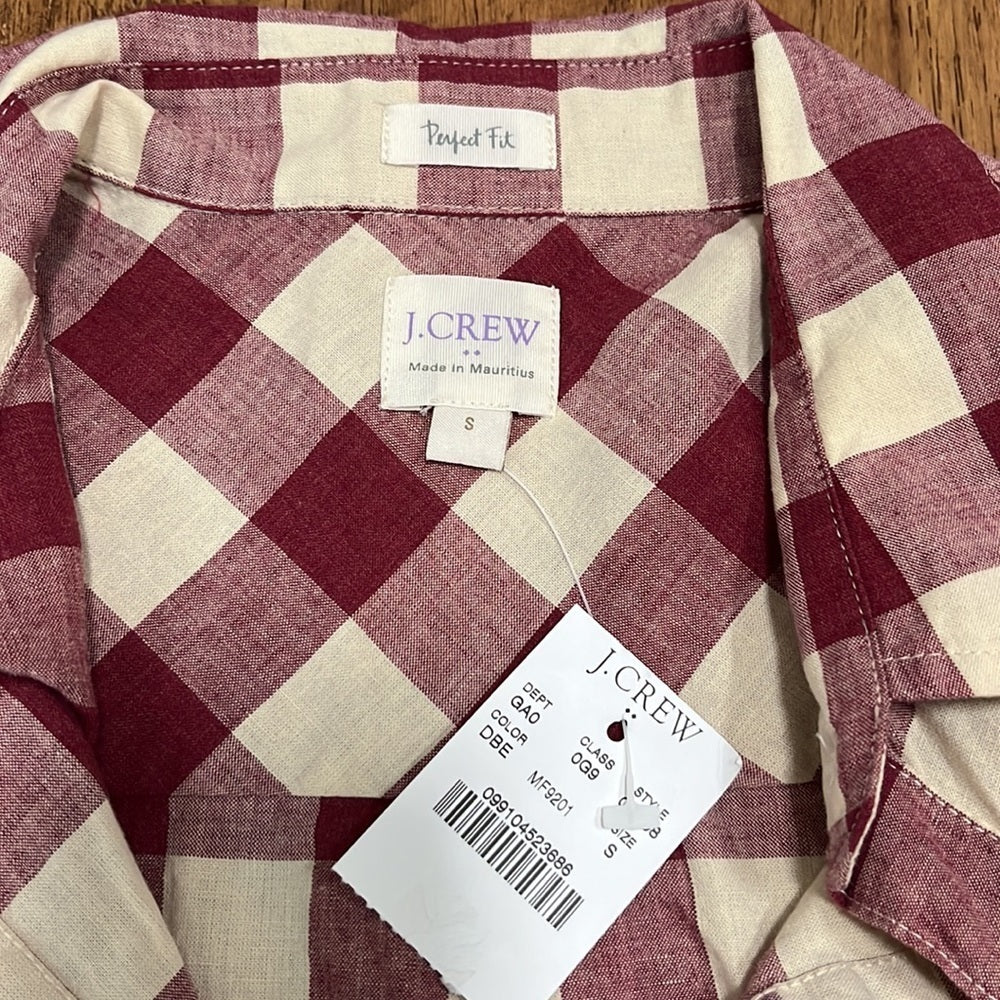 NWT J.Crew Perfect Fit Women’s Red Plaid Button Down Size S