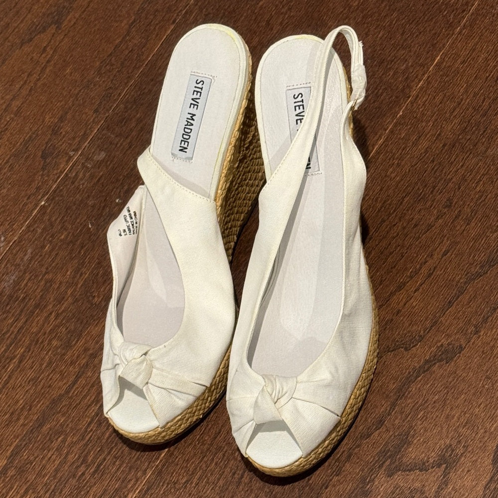 NWT Steve Madden Vallii White Espadrille Wedge Sandals Size 9.5