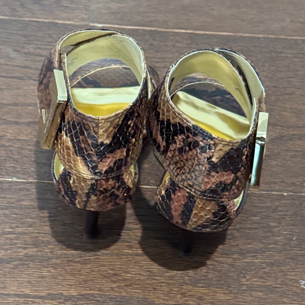 NWT Michael Michael Kors Women’s Beverly Sandal Brown Snakeskin Patterned Size 9