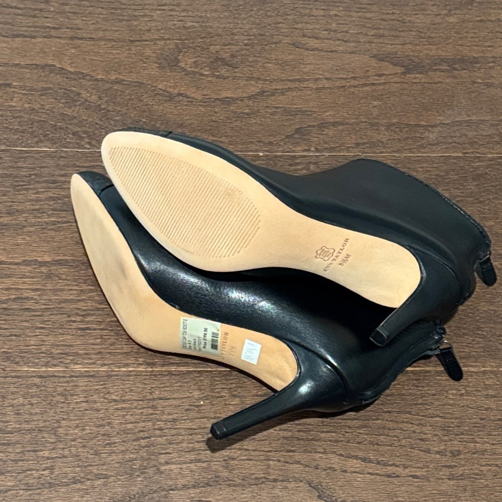 NWT Ann Taylor Cecile Black Ankle Boots with Glossy Cap Toe Size 8.5