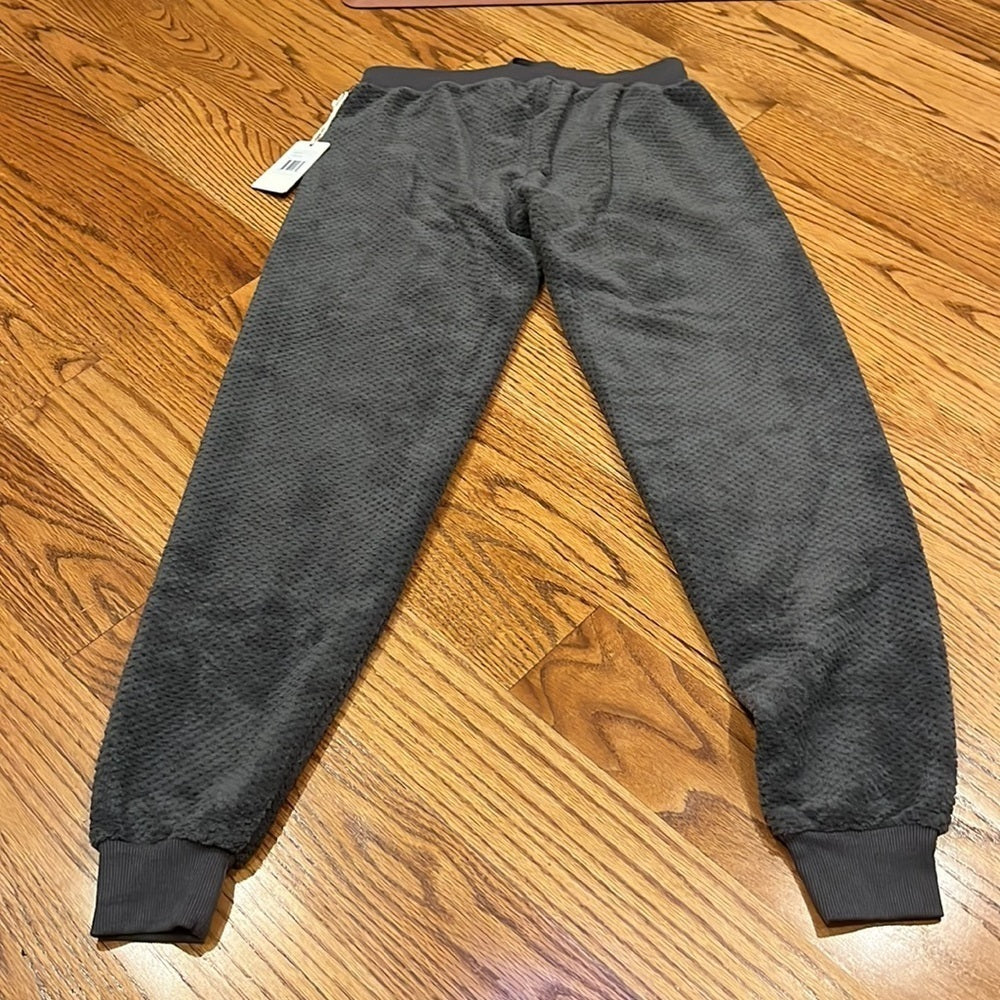 NWT P.J Salvage Woman’s Charcoal Fuzzy Joggers Size S