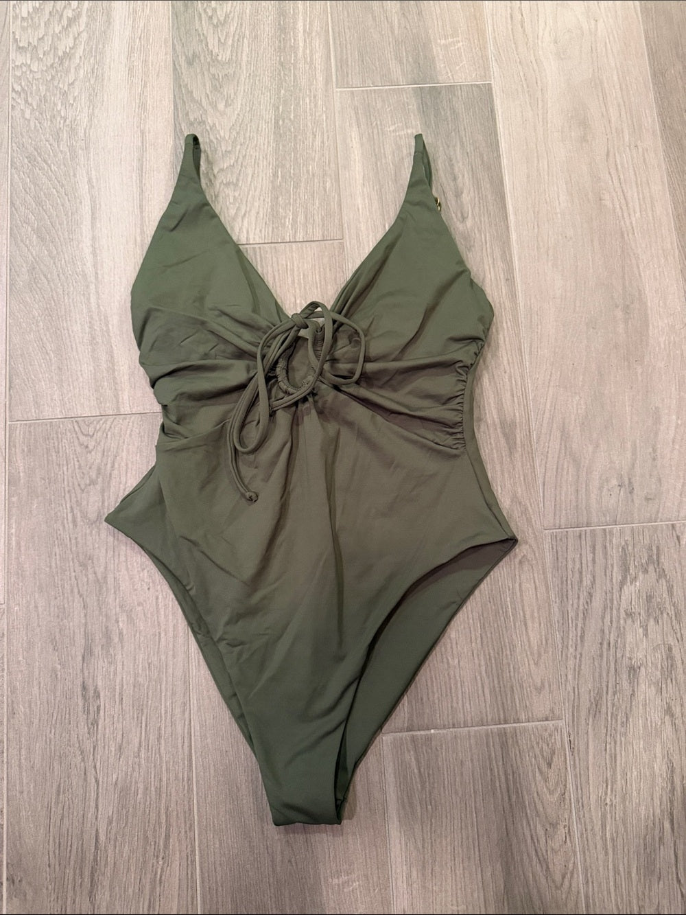 NWT L Space Woman’s Olive Green One-Piece Swimsuit with Front Tie Size M
