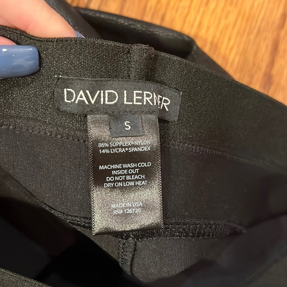 David Lerner Woman’s Black Leggings Size S