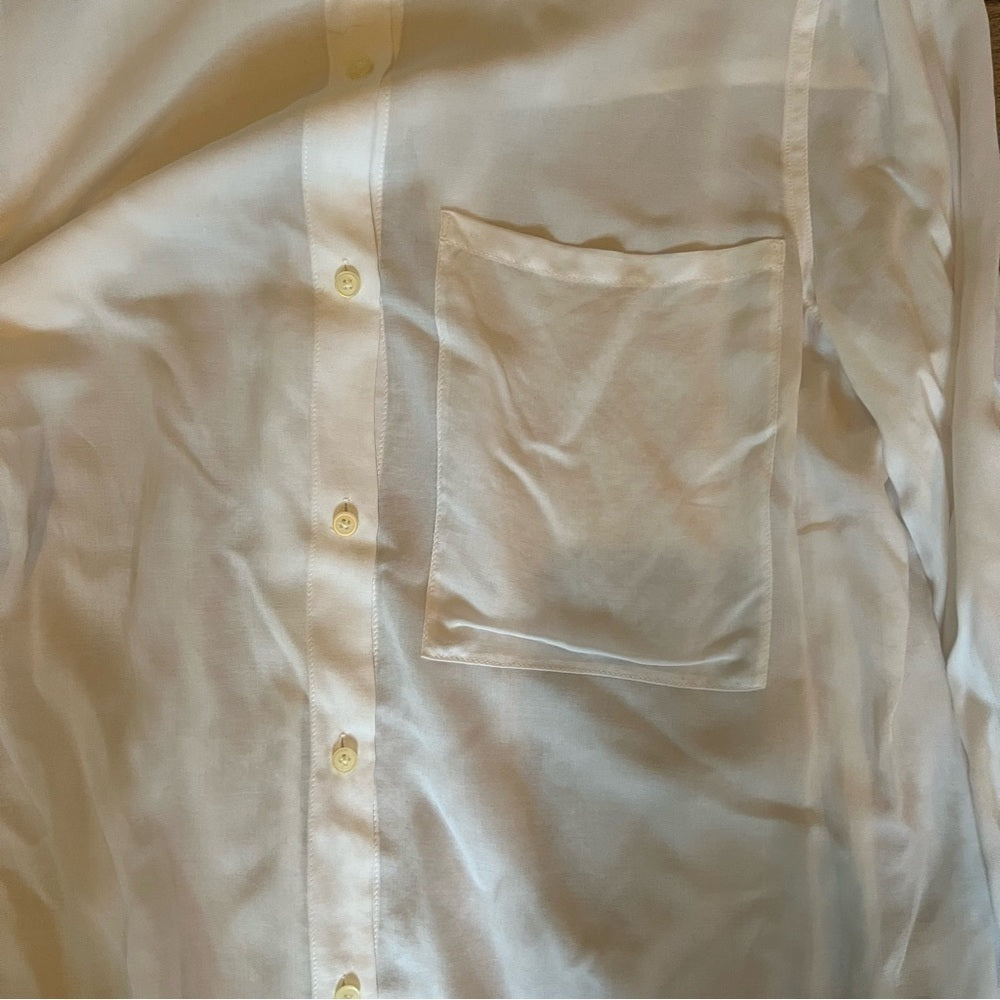 NWT Dkny Women’s White Buttondown Size Medium