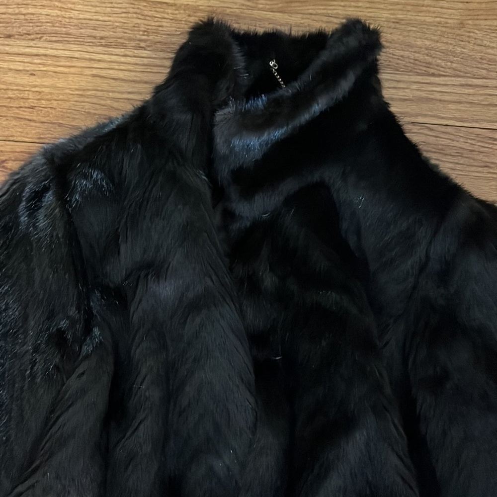 Ellen Tracy Woman’s Black Faux Fur Coat
