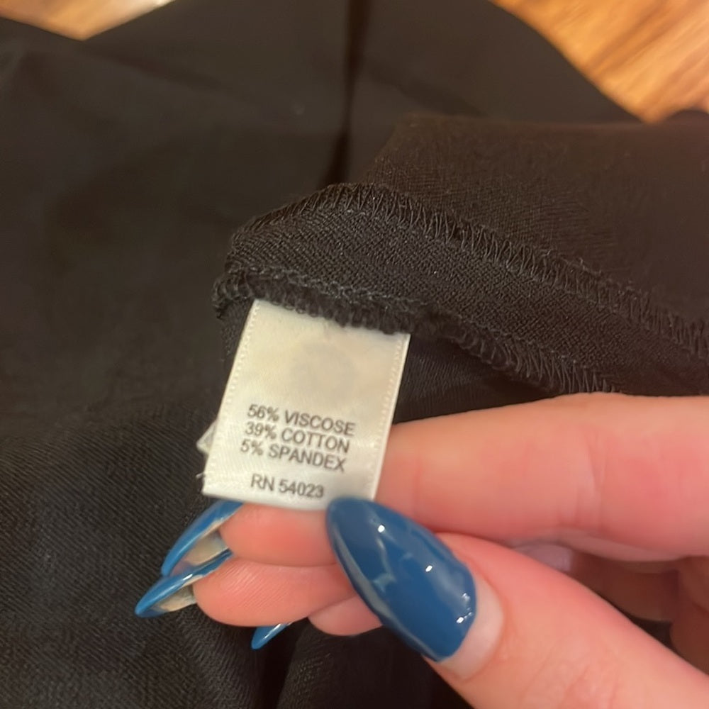NWT Banana Republic Woman’s Black Stretch Skirt Size 00P