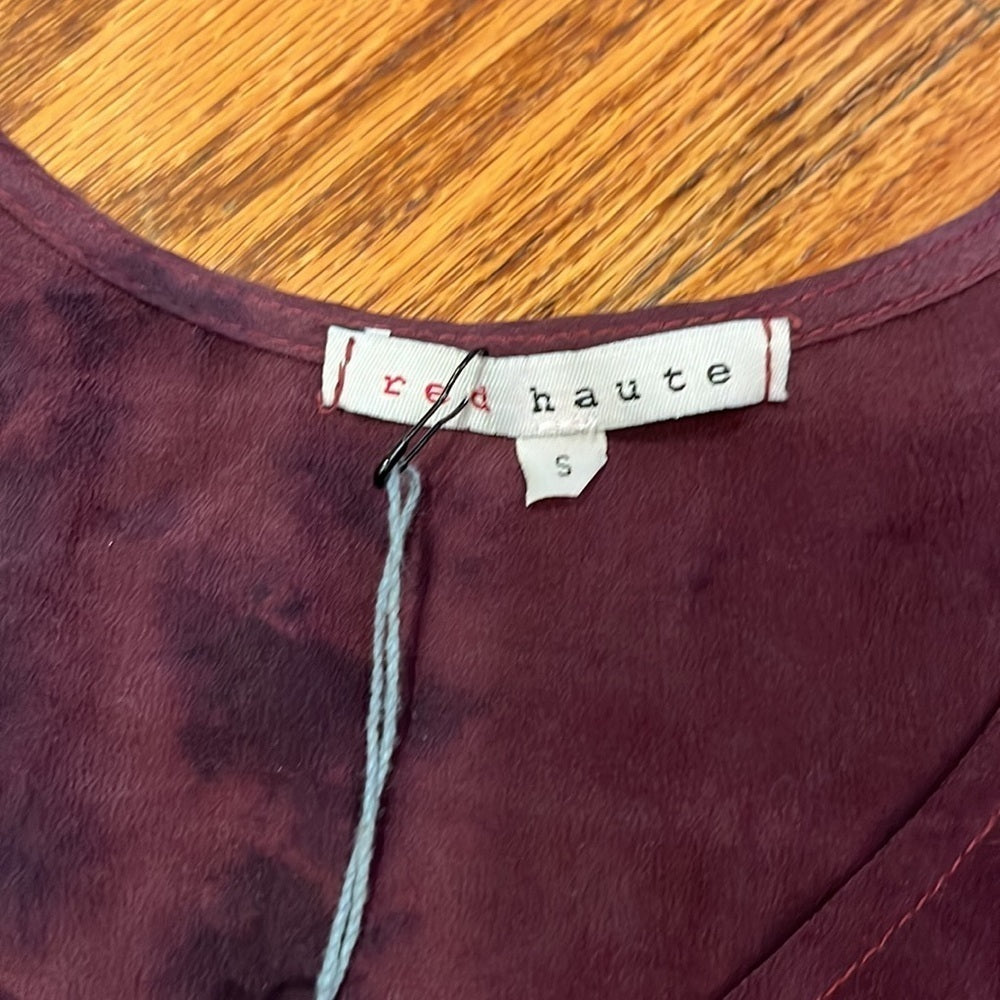 NWT Red Haute Woman’s Maroon Silk Tank Size S