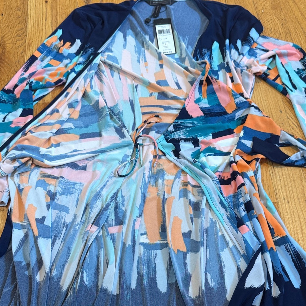 NWT BCBGMaxazaria Colorful Abstract Wrap Dress Women’s Medium