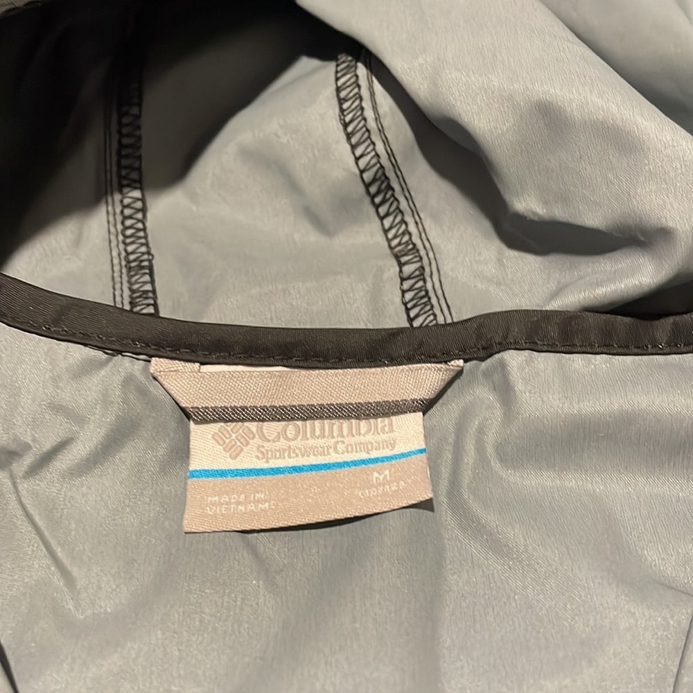 Columbia Kid’s Black Rain Windbreaker Jacket Size M