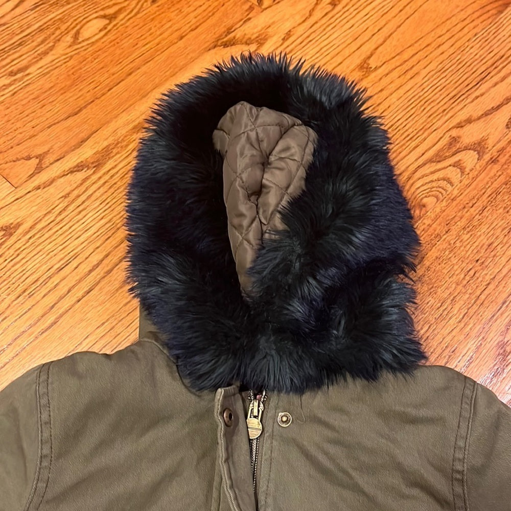Aqua Girl’s Army Green Jacket With Fur Hood Size S