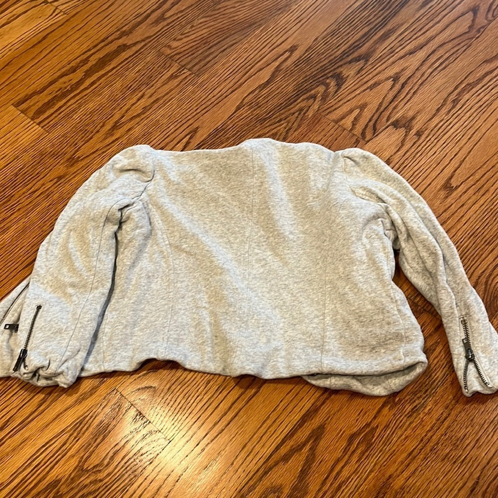 Chaser Girl’s Grey Jacket Size 6