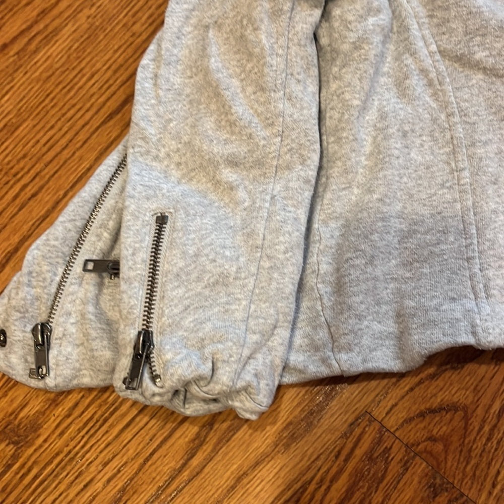 Chaser Girl’s Grey Jacket Size 6