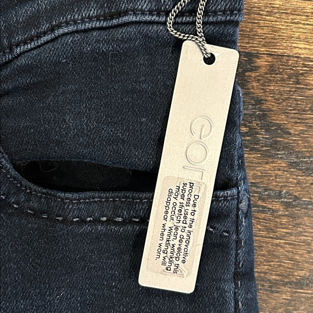 NWT Goldsign Women’s Classic Dark Wash Skinny Jeans Size  27