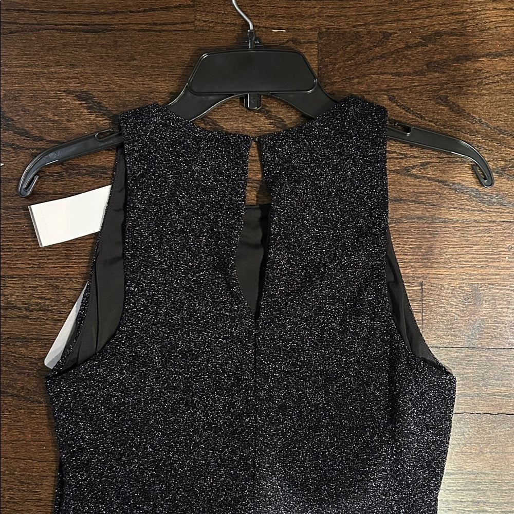 NWT Black Halo Women’s Elegant Black Sleeveless Shimmer Dress Size 8