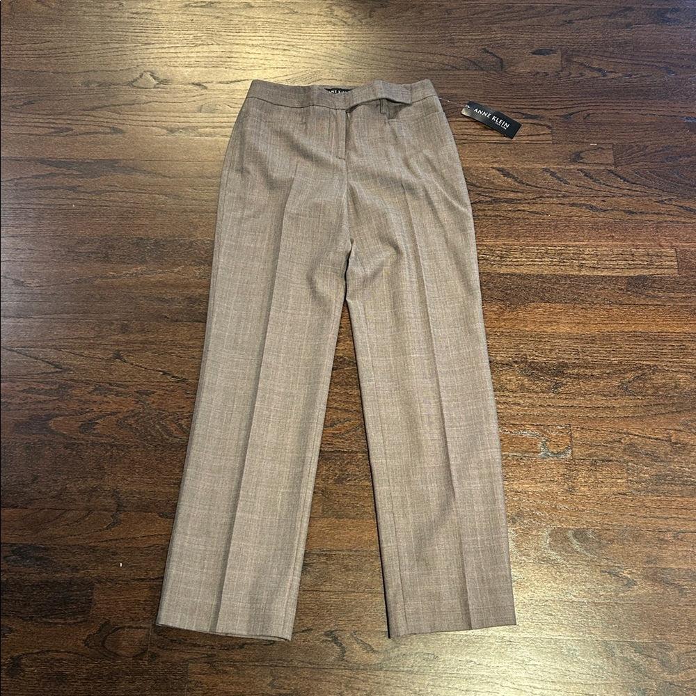 NWT Anne Klein Women’s Taupe Dress Pants Size 4