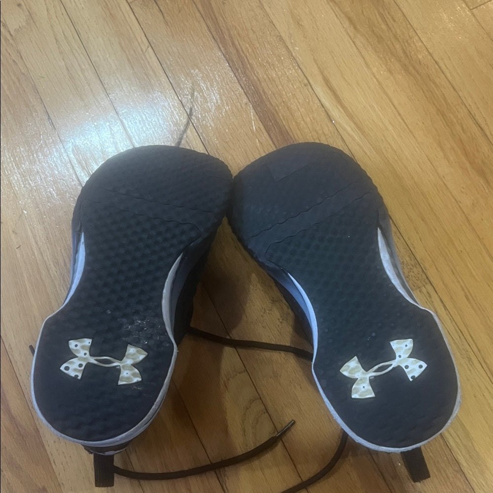Under armor Men’s Black Sneakers Size 8