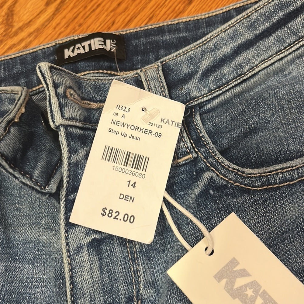 NWT Katie J NYC Girl’s Step Up Jeans Size 14