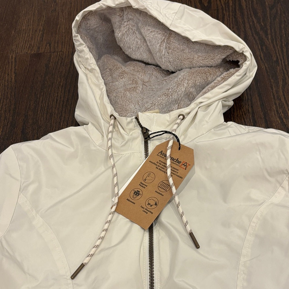 NWT Avalanche Women's Off-White Hooded Jacket Size Medium