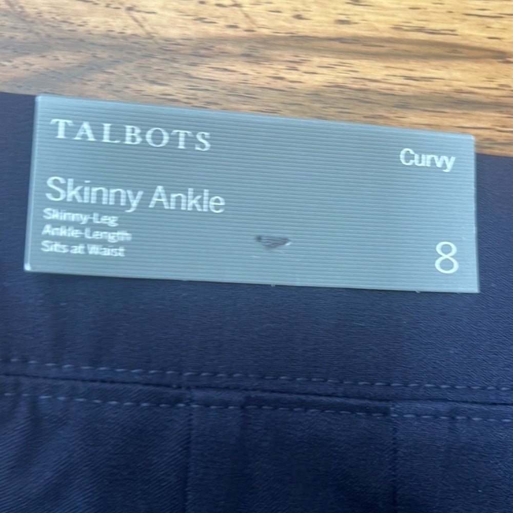 NWT Talbots Woman’s Curvy Skinny Ankle Pants Size 8