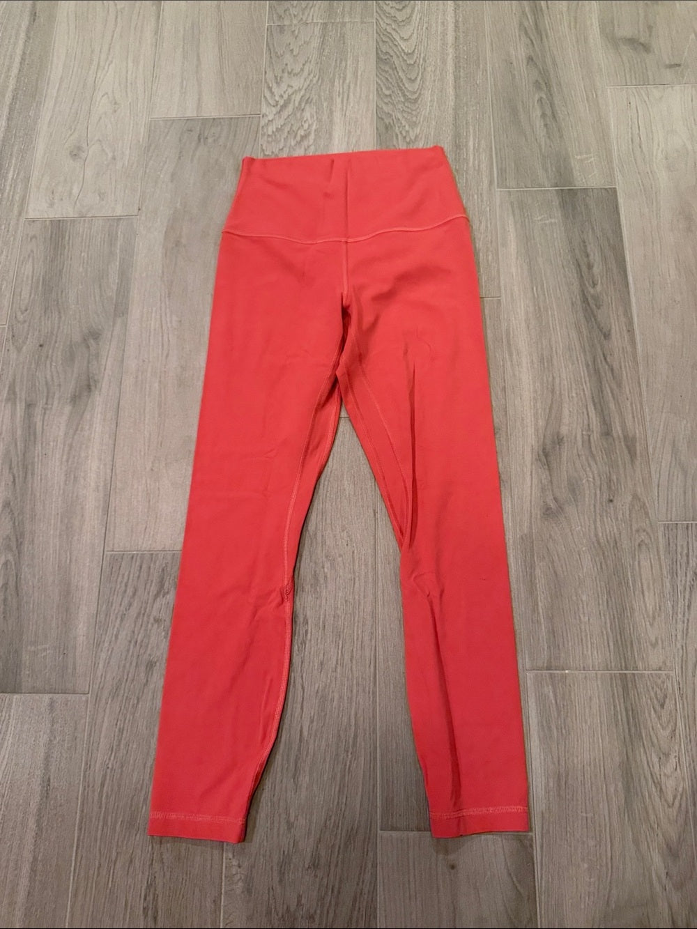 Lululemon Woman’s Coral Active Leggings Size 4