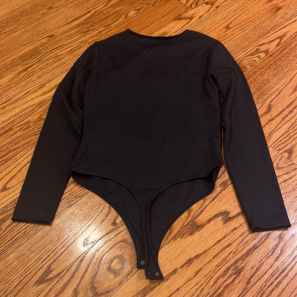 Abercrombie & Fitch Woman’s Black Cut Out Bodysuit Size M