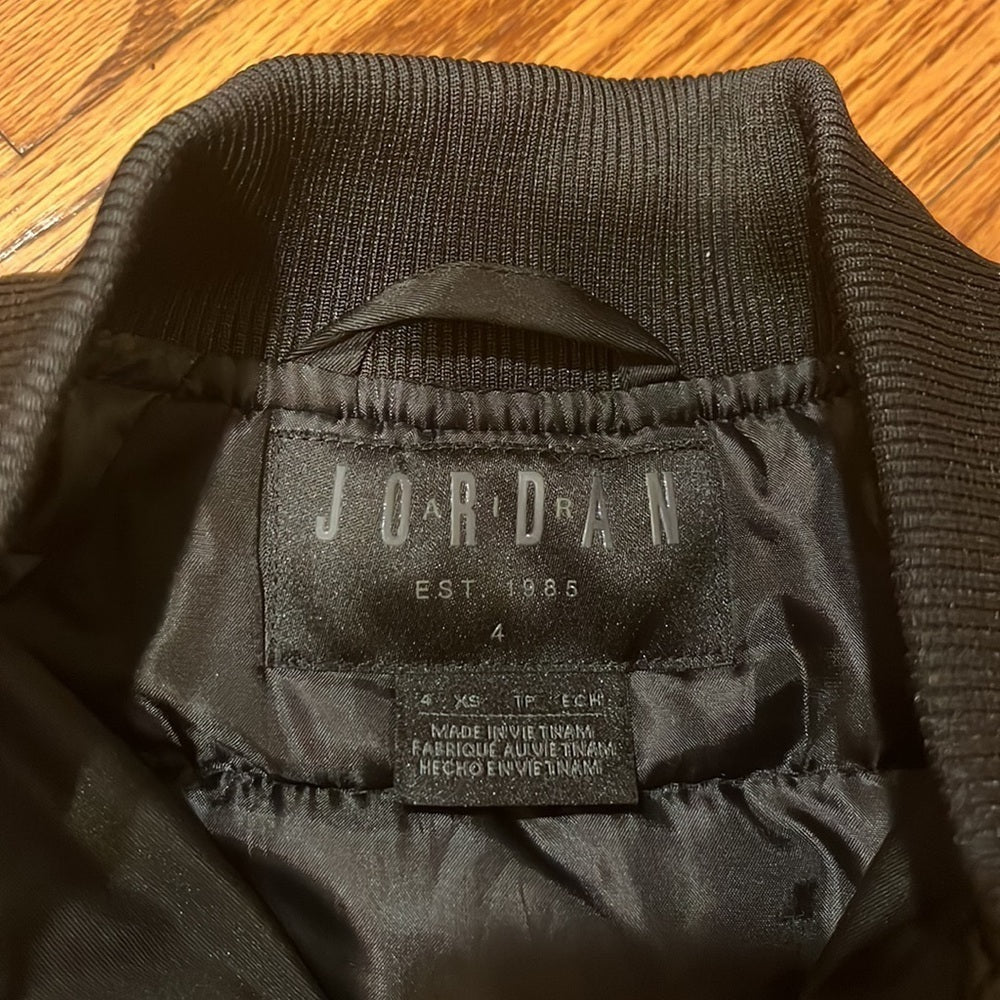 Jordan Boy’s Black Jacket Size XS 4