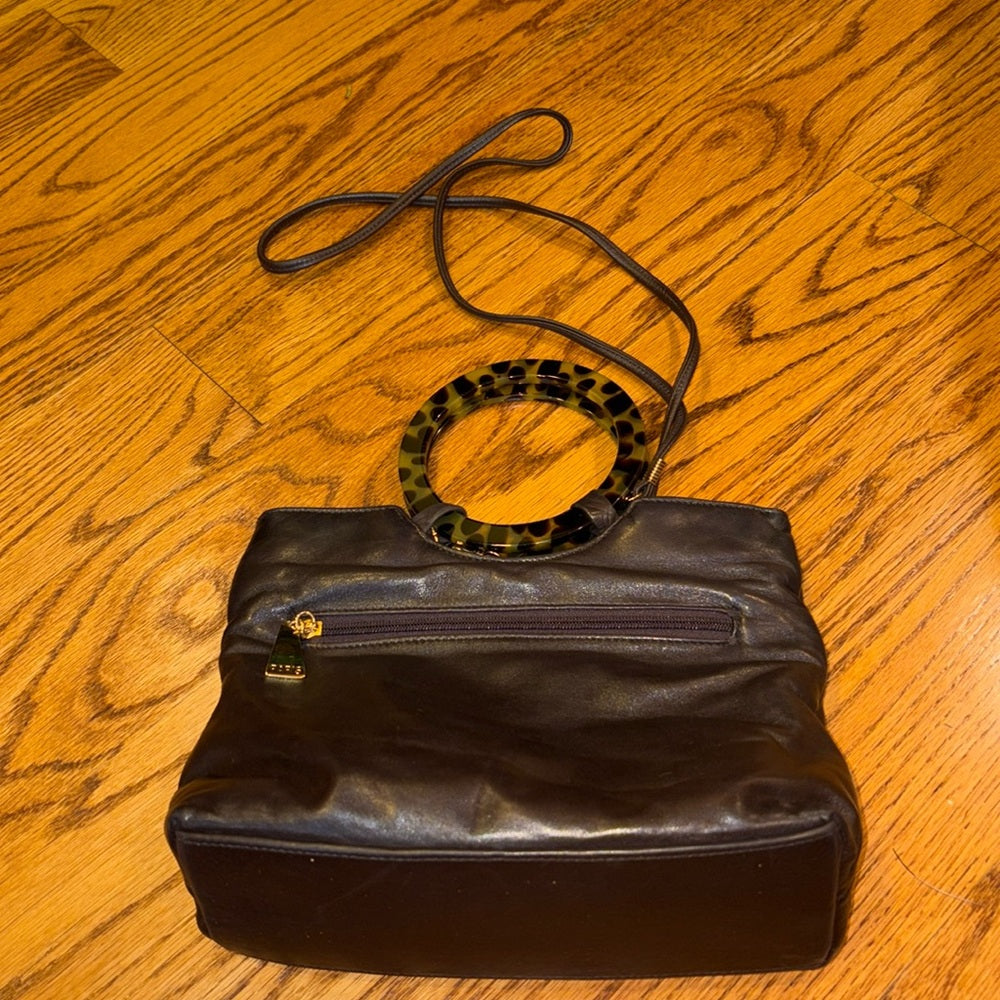 Paris Handbags Woman’s Brown Leather Bag