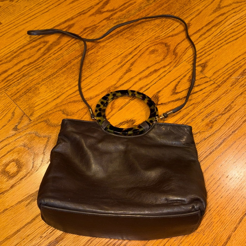Paris Handbags Woman’s Brown Leather Bag