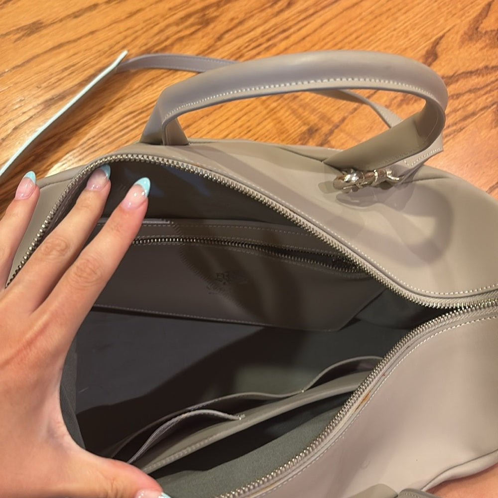 Negarin Woman’s Grey Shoulder Bag