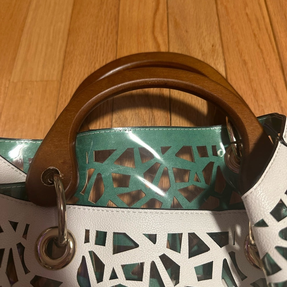 Women’s White Cutout Tote Bag with Wooden Handles