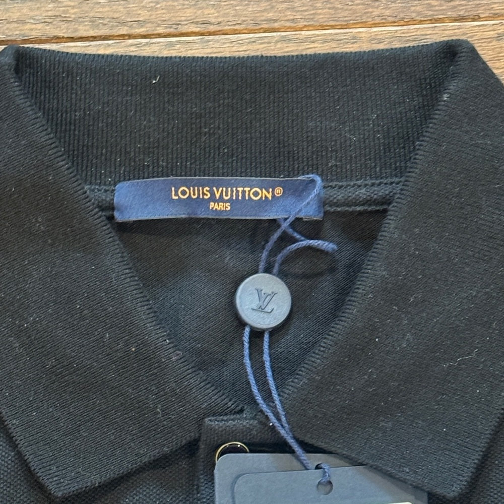 NWT Louis Vuitton Men's Black Polo Shirt with Subtle Embroidered Logo Size Large