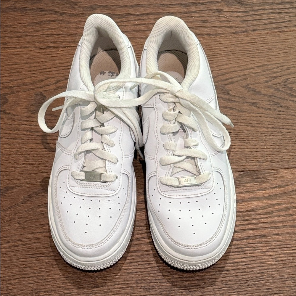 Nike Air Force 1 Kids White Low-Top Sneakers Size 7