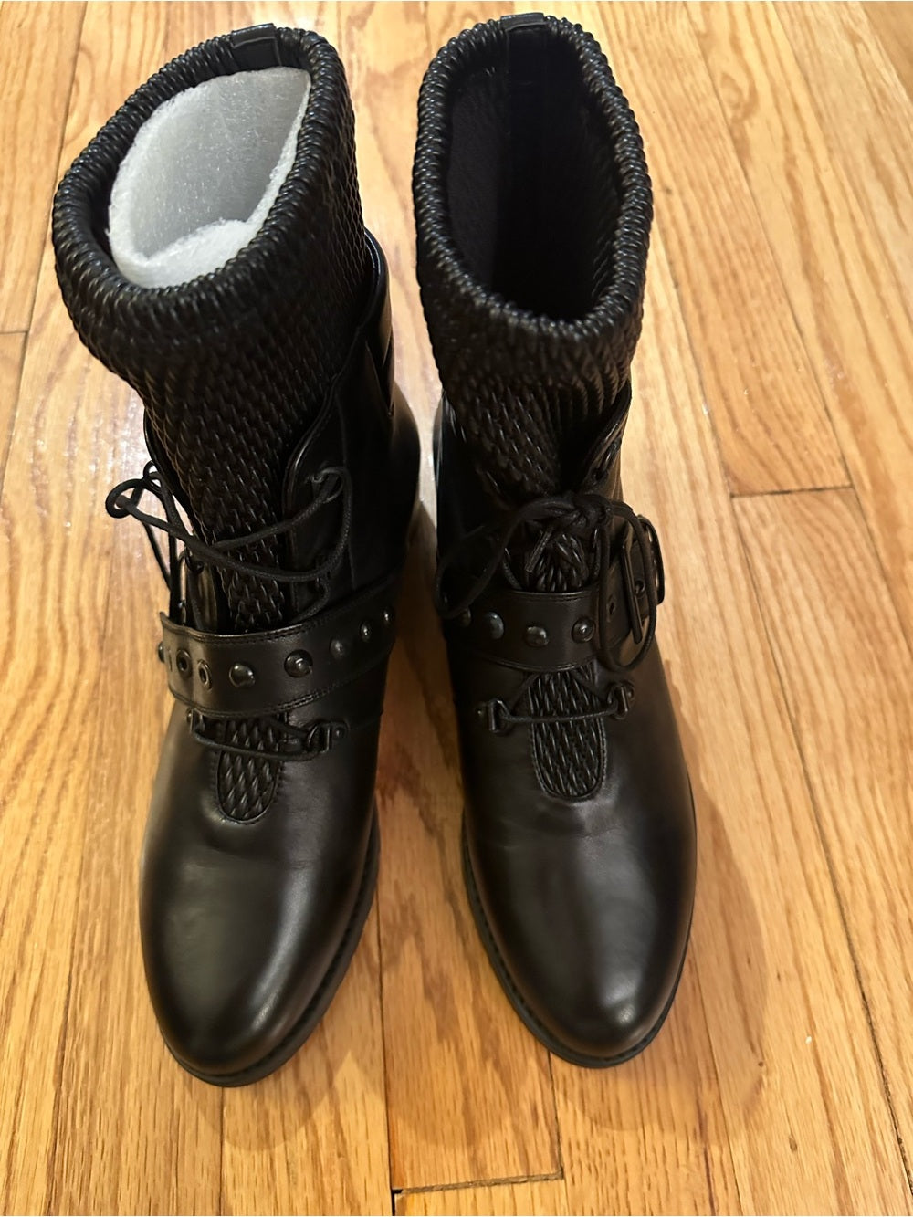 Stuart Weitzman Women’s Black Nappa Stitch Work Combat Boots Size 8