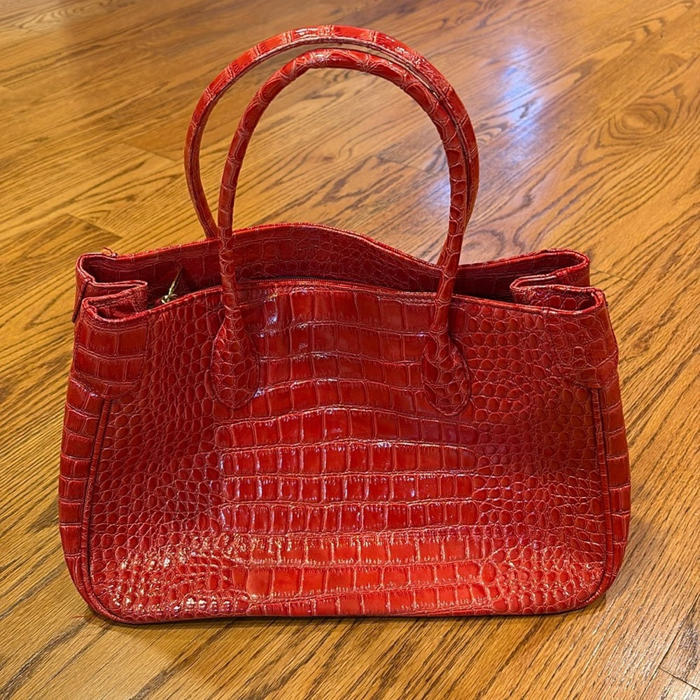 Muska Milano Woman’s Red Leather Shoulder Bag