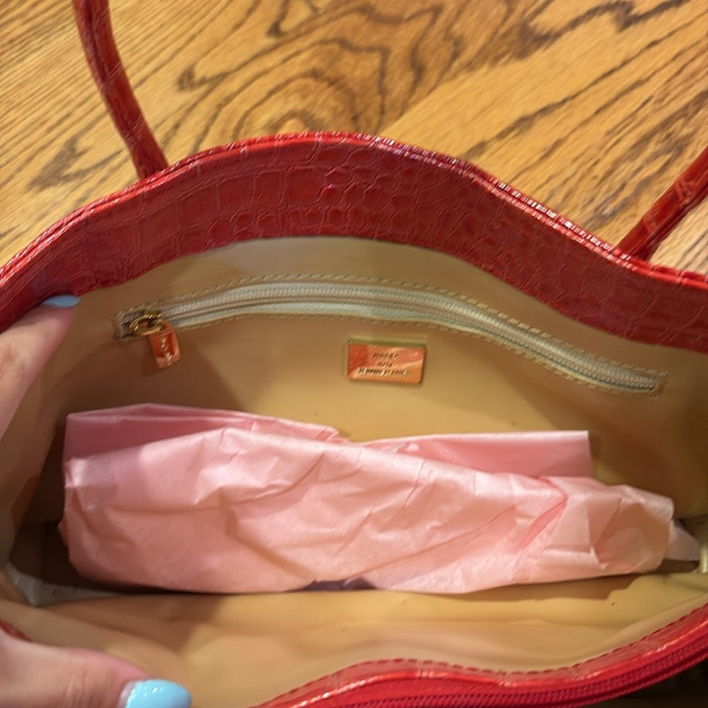 Muska Milano Woman’s Red Leather Shoulder Bag