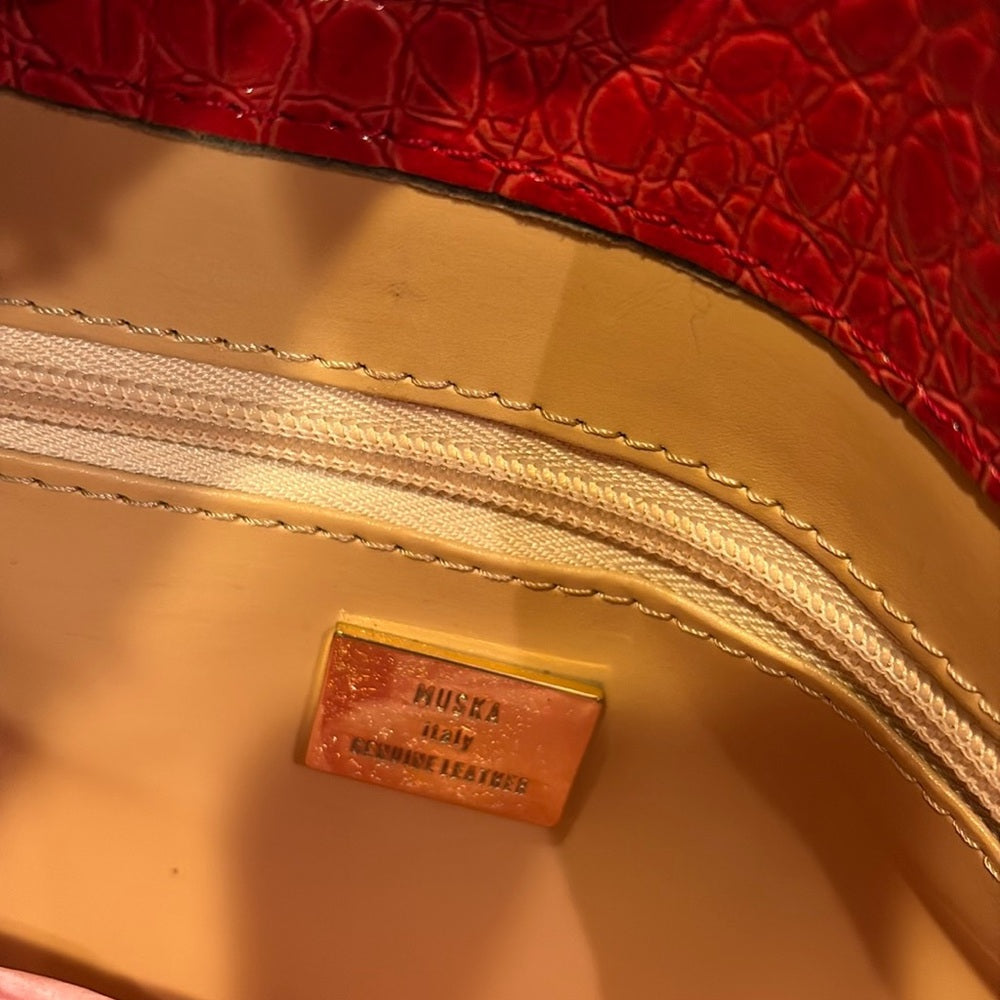Muska Milano Woman’s Red Leather Shoulder Bag