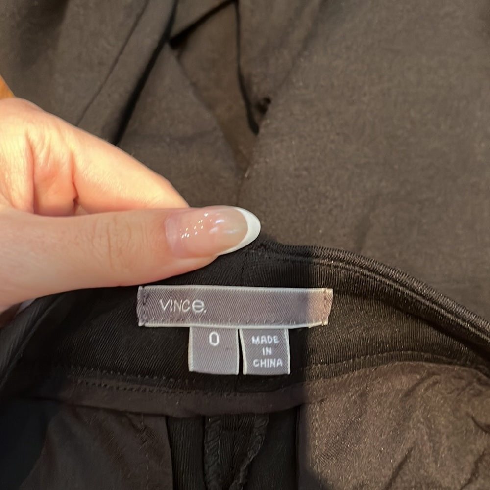 Vince Woman’s Black Pants Size 0