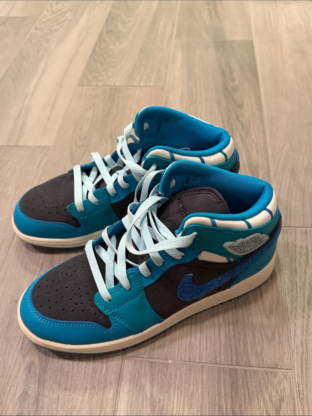 Nike Jordan Kids Blue and Black High Top Sneakers Size 6Y