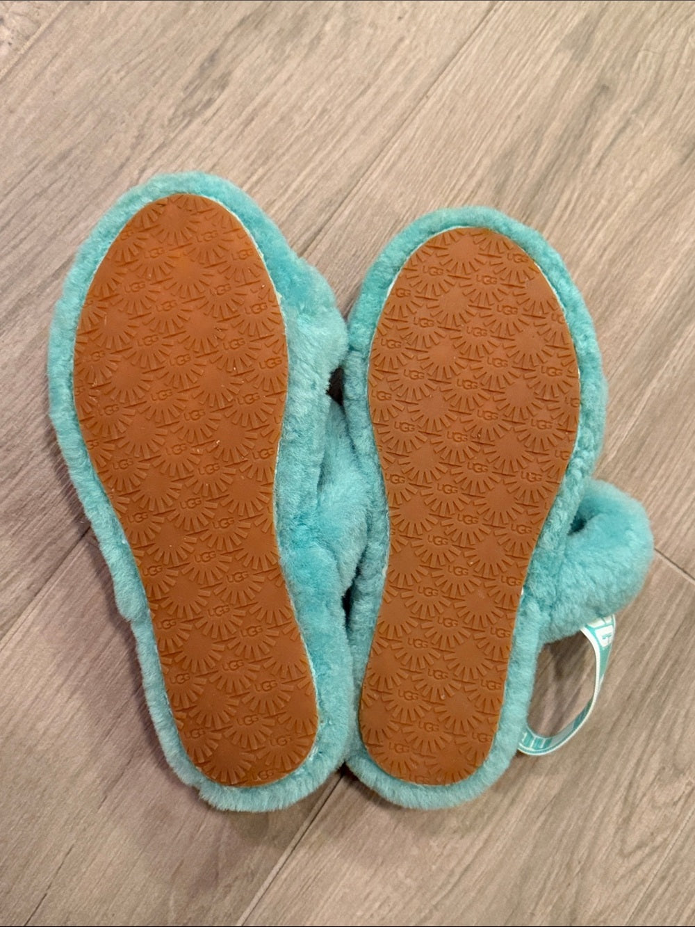 UGG Girls Teal Fuzzy Double-Band Slide Sandals Size 4