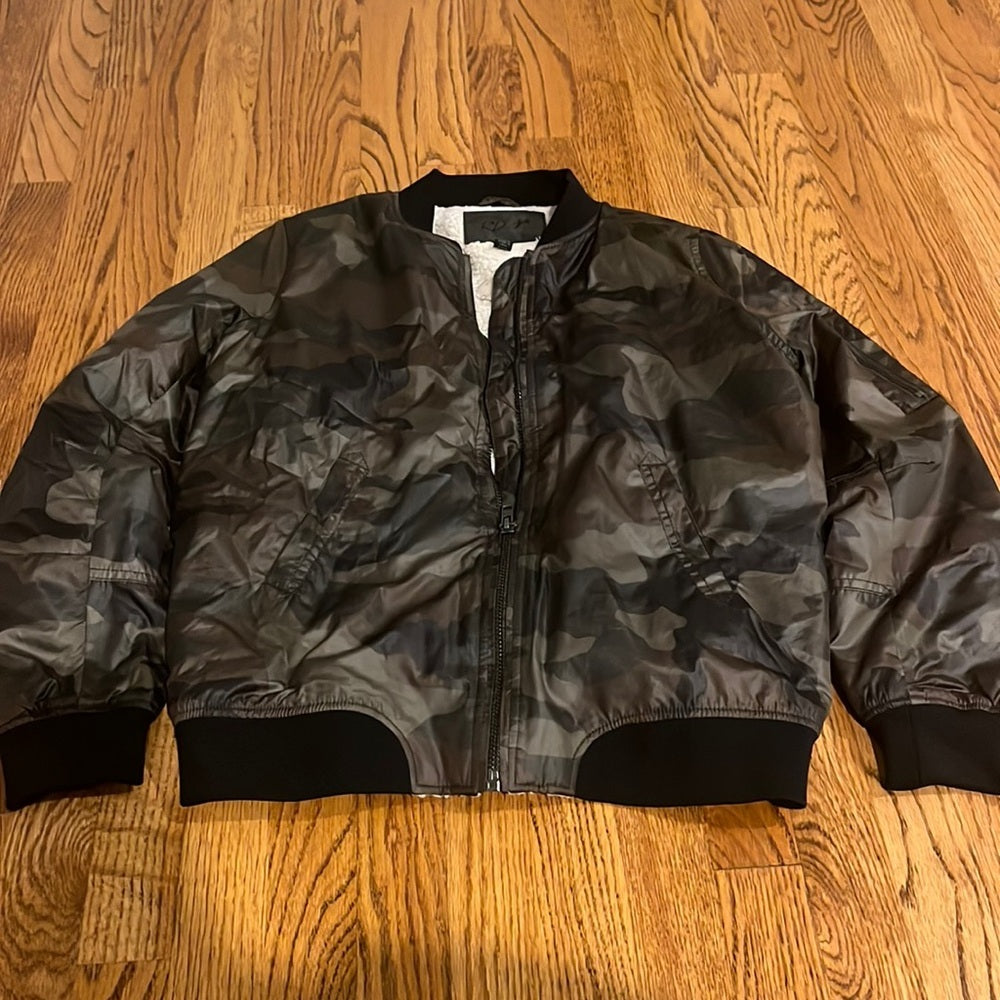 Rd Style Woman’s Camo Bomber Jacket Size M