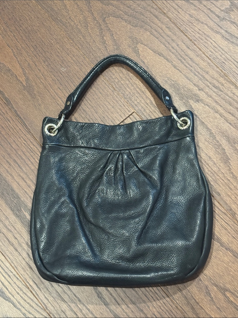 Marc by Marc Jacobs Black Pebbled Leather Shoulder Bag with Gold Plaque