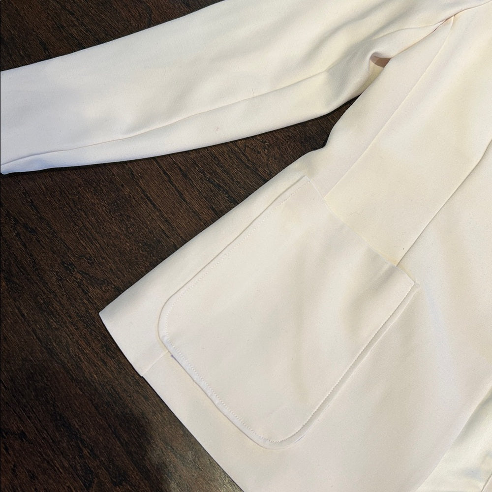 NWT 525 Women's Cream Blazer Size Large
