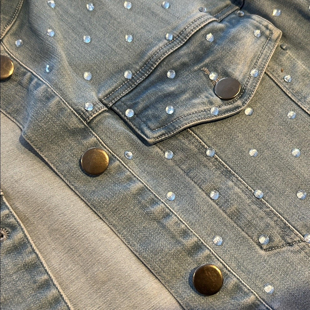 Elliott Lauren Women’s Light Blue Denim Jacket with Rhinestones Size 10