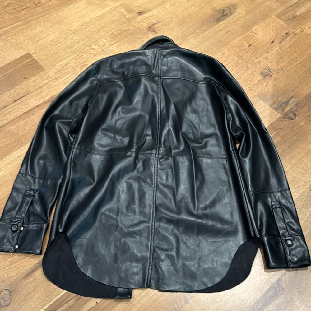 Dolce Cabo Women’s Faux Leather Jacket Size Medium