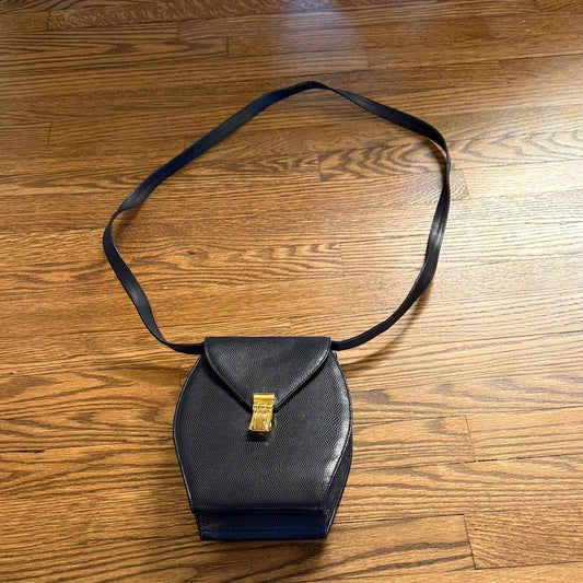 Rodo Black Leather Crossbody Bag with Gold Clasp