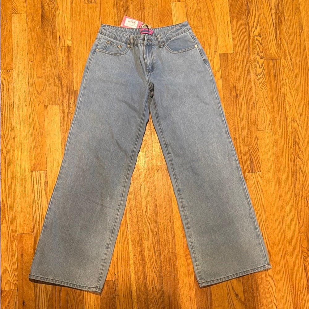 NWT Edikted Women’s Classic Blue Denim Jeans Size Small