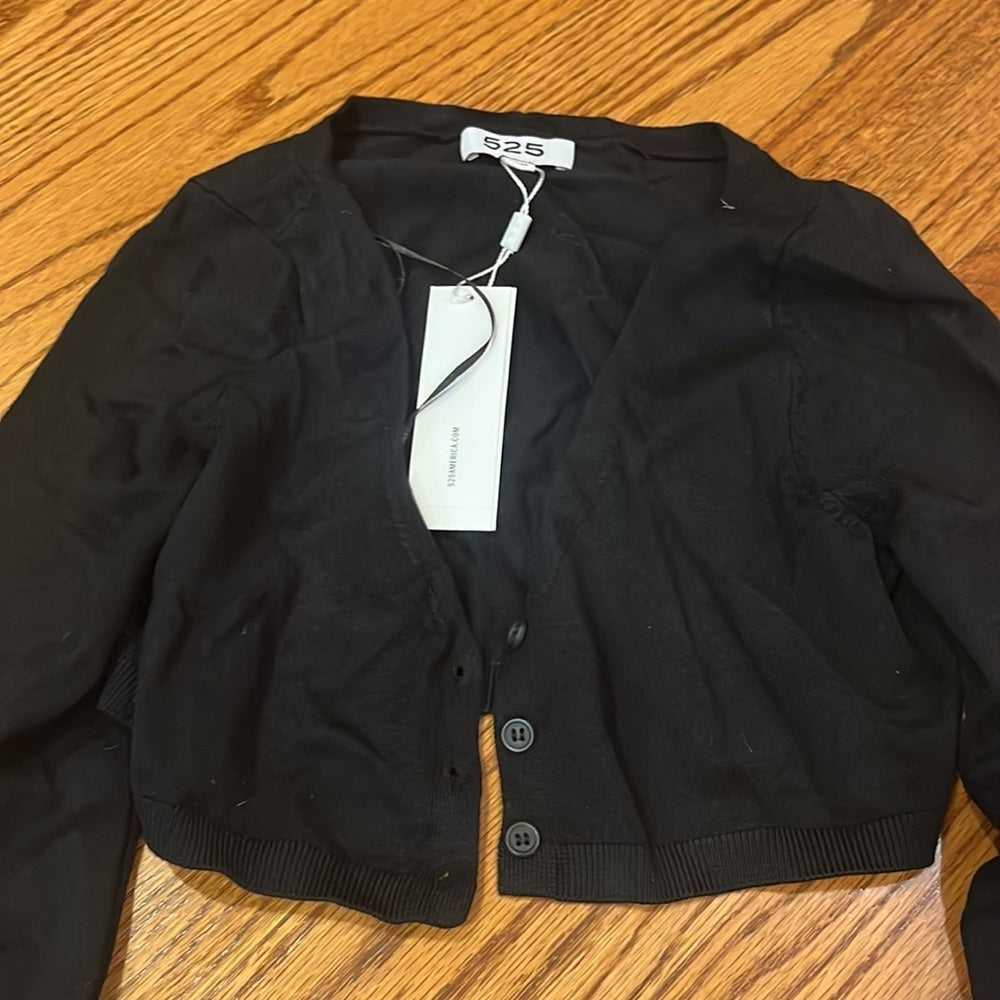 NWT 525 Woman’s Black Cropped Cardigan Size XS