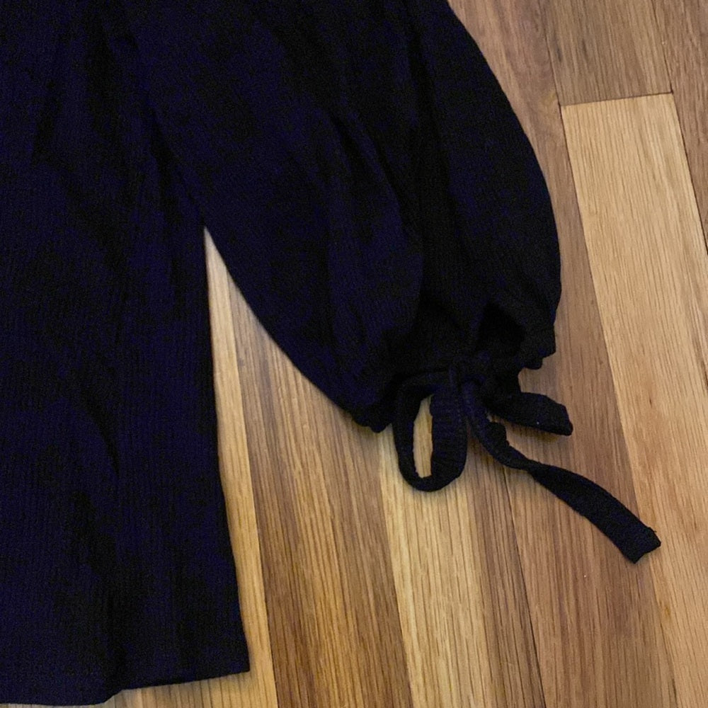 MNG Casual Women’s Black Ribbed Blouse Size L