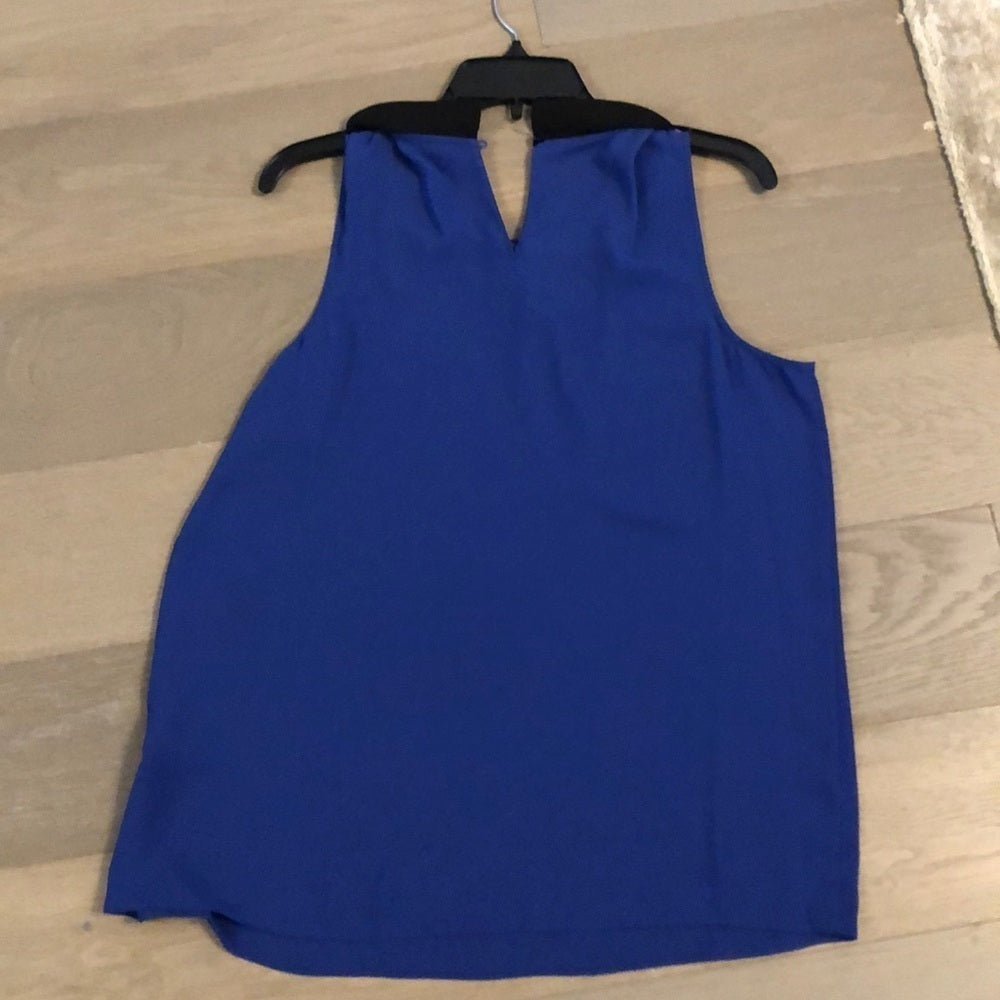 NWT Vince Camuto Blue Tank Top Blouse Size M
